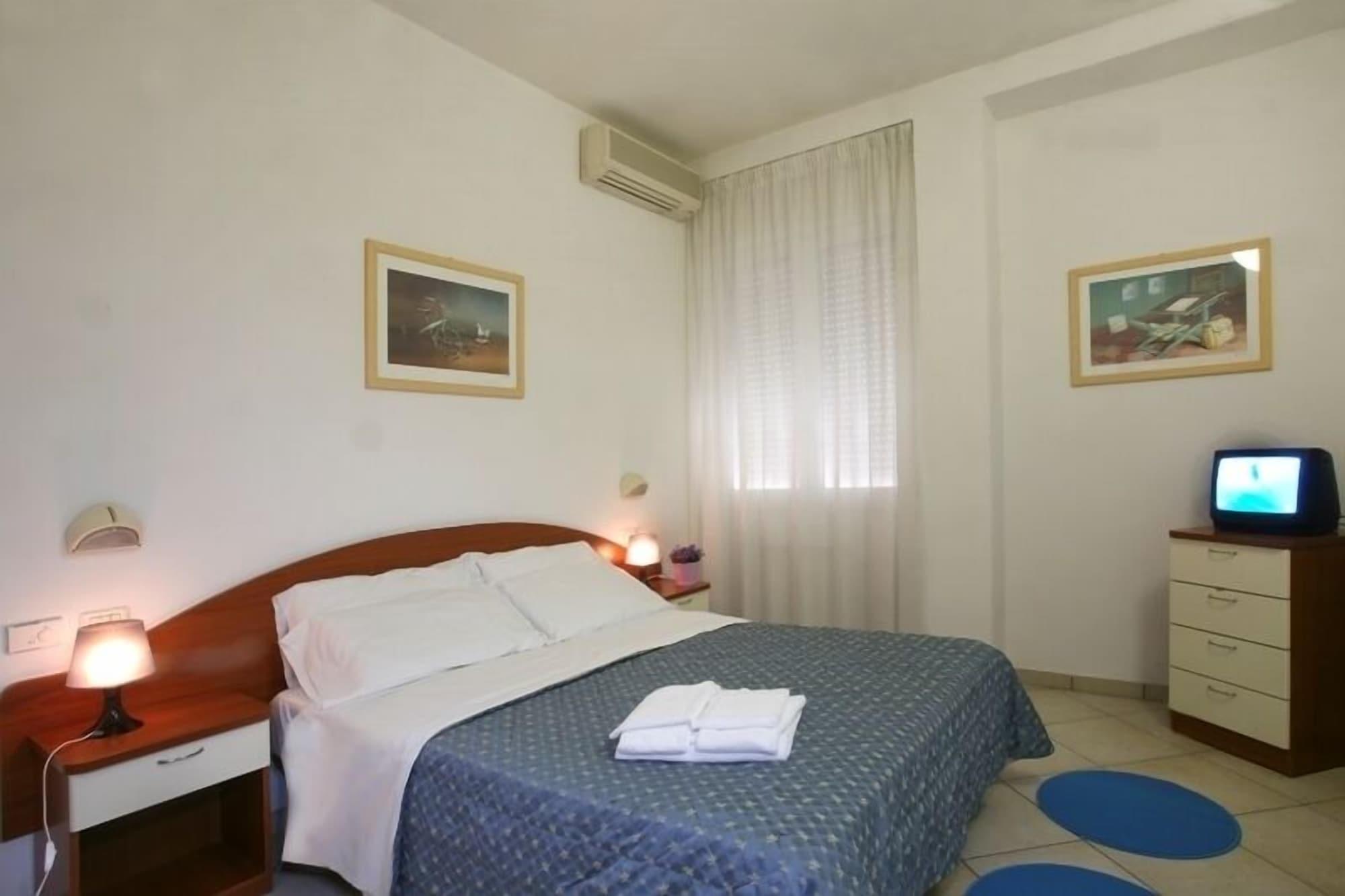 Residence I Girasoli Римини Экстерьер фото