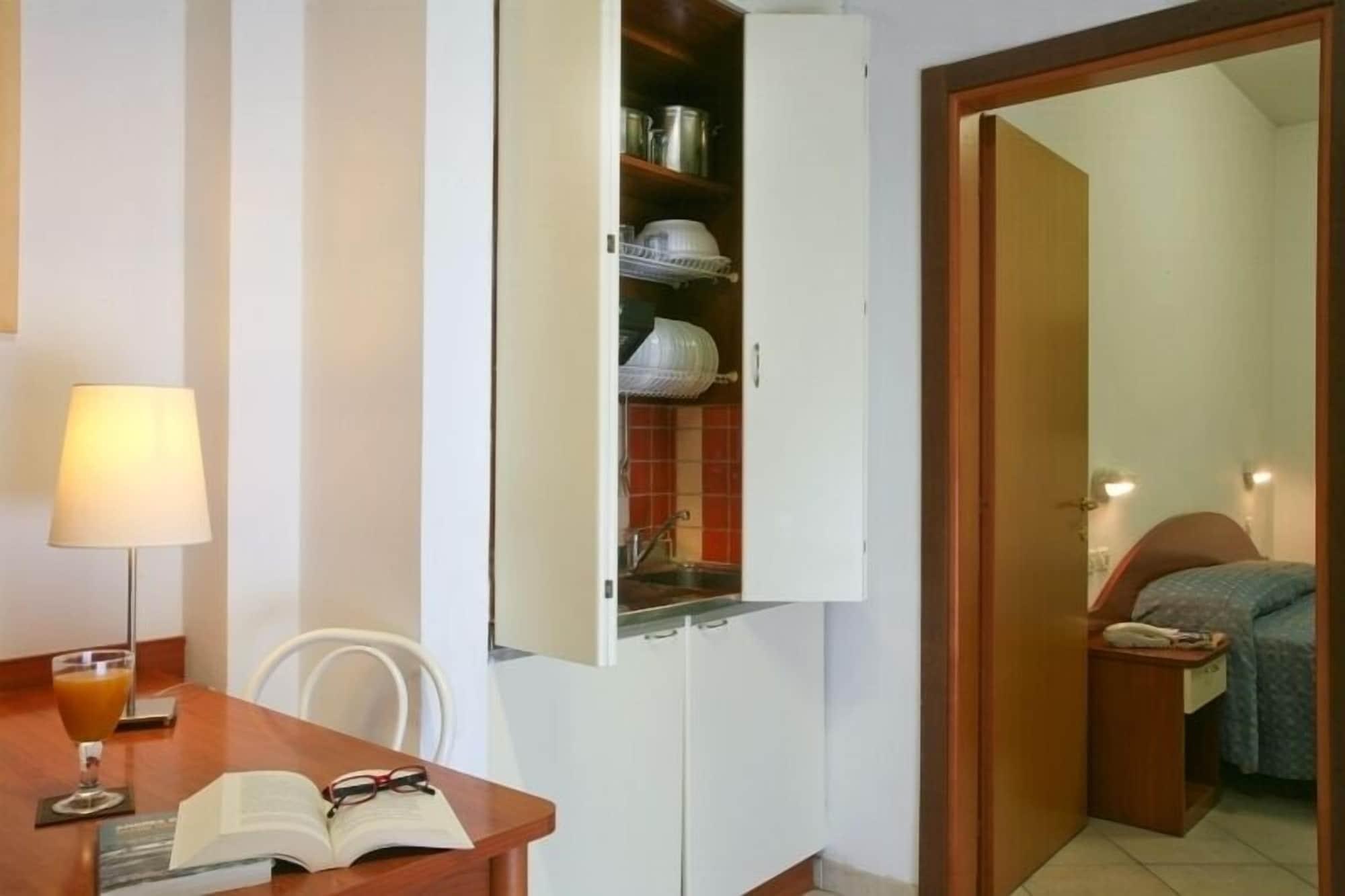 Residence I Girasoli Римини Экстерьер фото