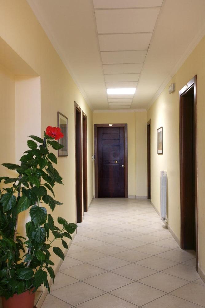 Residence I Girasoli Римини Экстерьер фото